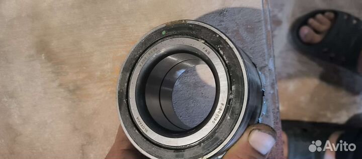 Ступичный подшипник vito 639