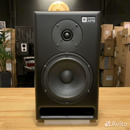 Студийный монитор APS aeon 2