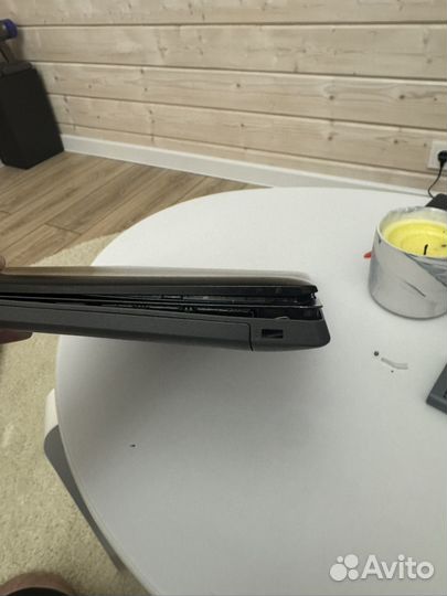 Ноутбук lenovo на запчасти