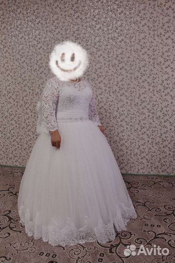 Свадебное платье