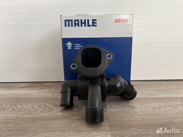 Помпа термостат audi ку5