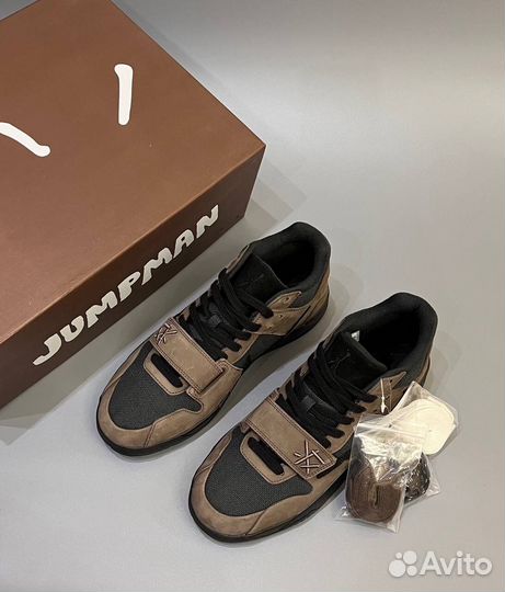 Кроссовки jumpman jack travis scott brown