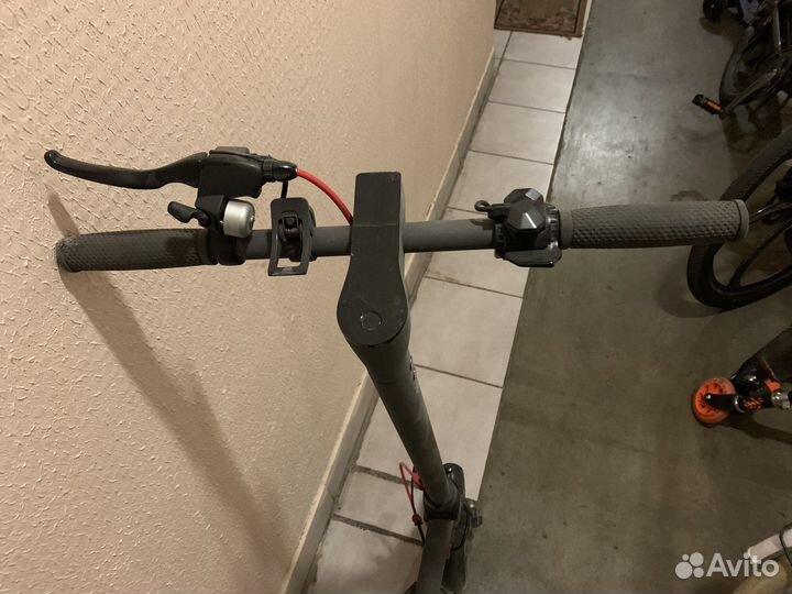 Электросамокат hoverbot