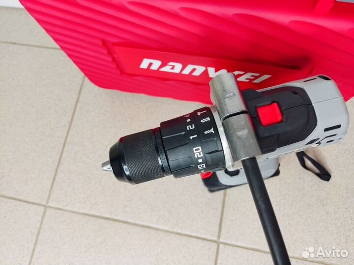 Шуруповёрт для ледобура Nanwei 200Nm АКБ