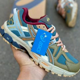 Кроссовки asics