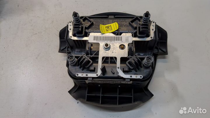 Подушка безопасности водителя Nissan Primera P12, 2006