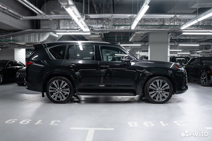 Lexus LX 3.3 AT, 2024, 1 км