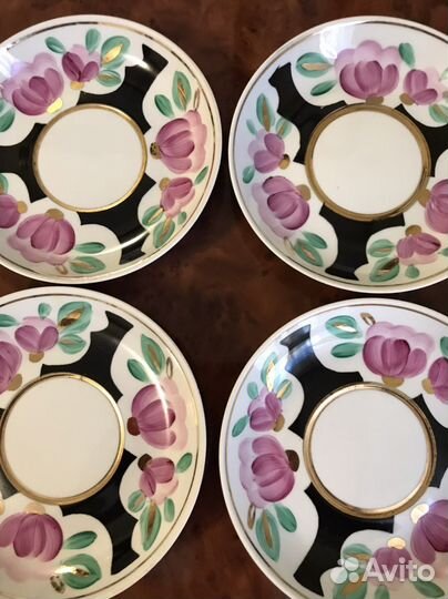 Чайнаые пары и сахарница