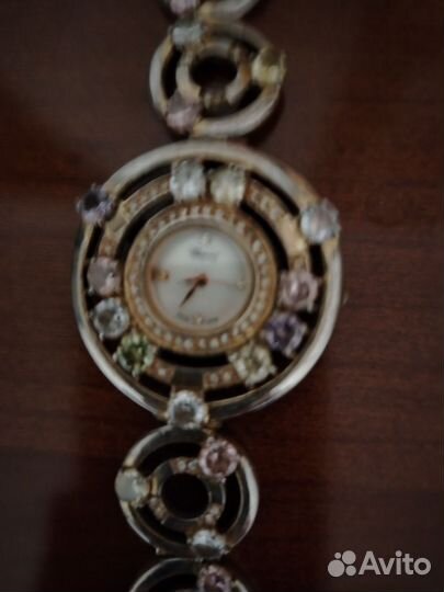 Часы женские