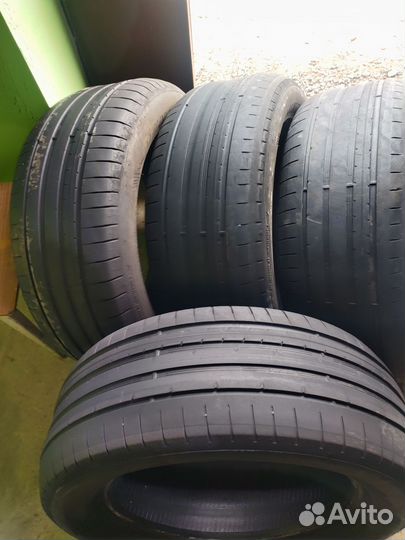 Dunlop SP Sport Maxx RT 235/55 R17 103Y