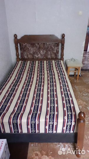 Кровать,матрас 1м90 1м10