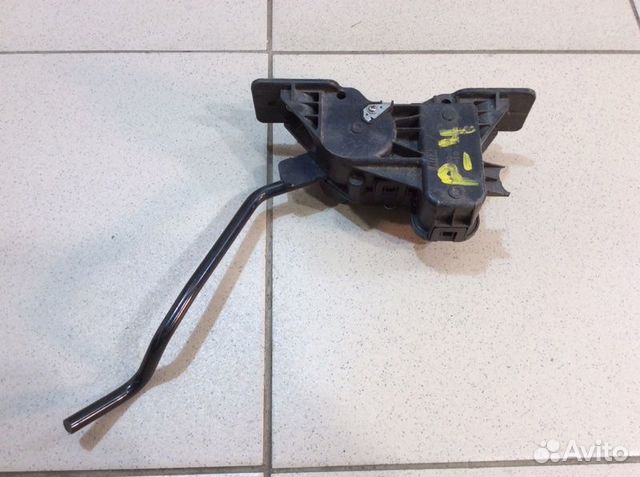 Педаль газа Mitsubishi Pajero 4 V8 2007-2018