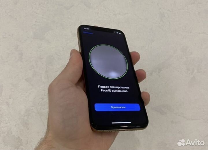 iPhone Xs, 64 ГБ