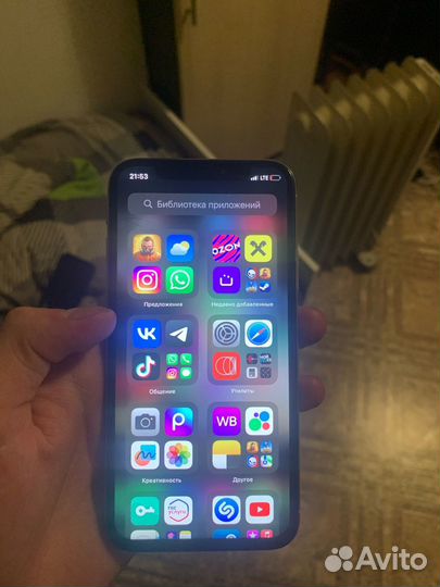 iPhone X, 64 ГБ