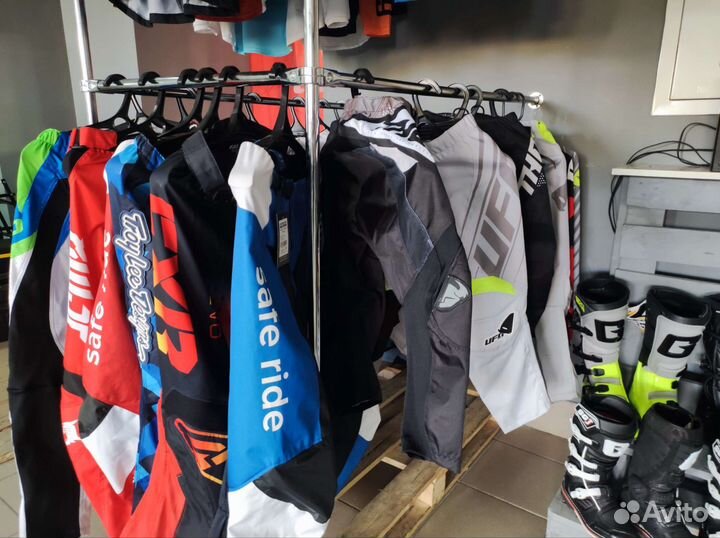 Мотоэкипировка