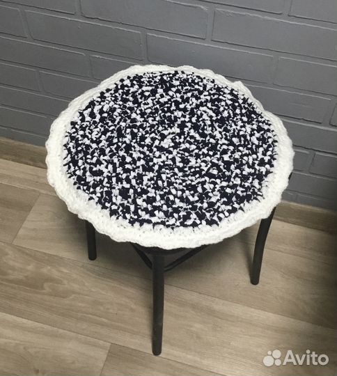Коврик вязаный крючком