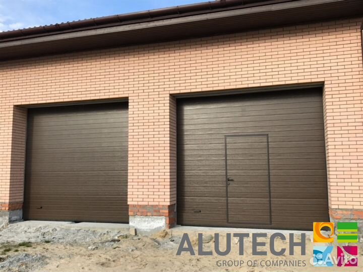Секционные ворота alutech