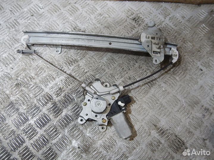 Стеклоподъемник электр. задний левый Mitsubishi La