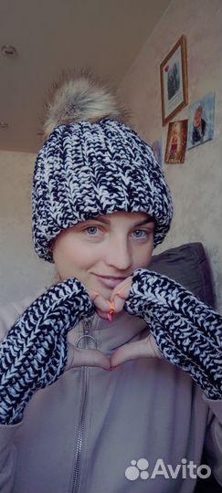 Шапка и митенки ручная работа