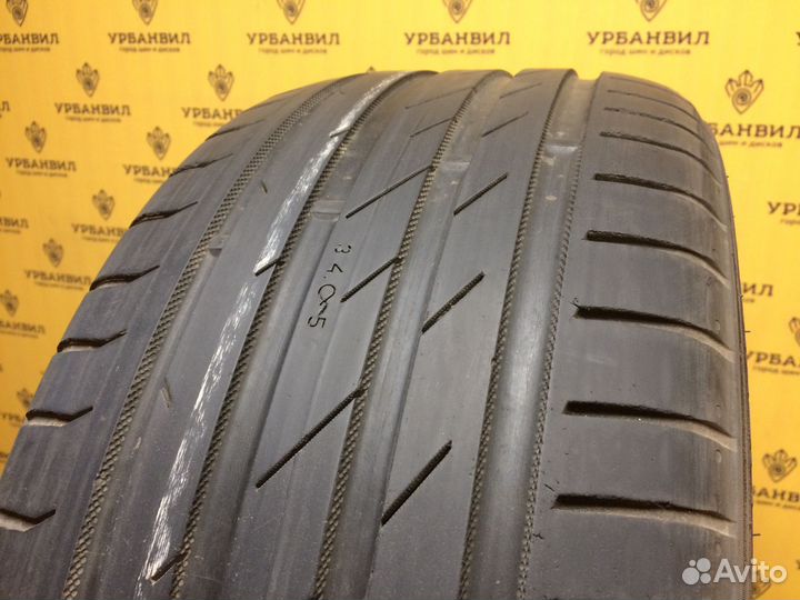 Nokian Tyres Hakka Black 235/40 R18