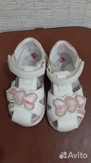 Сандалики для девочки 23