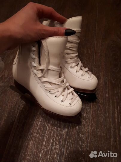 Фигурные ботинки wifa prima-SET лезвия mark IV