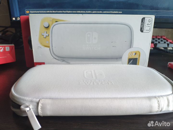 Чехол Nintendo Switch Lite Оригинал