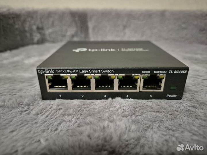 Коммутатор TP-Link TL-SG105E