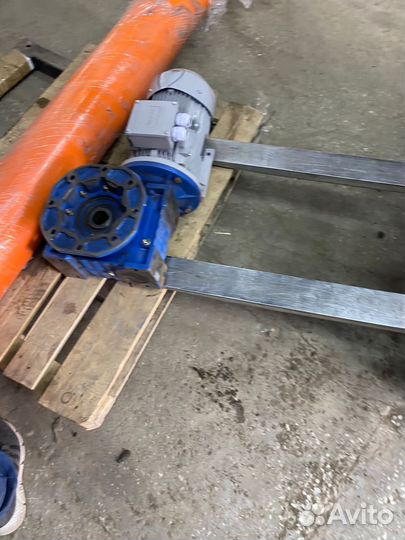 Шнековый транспортер