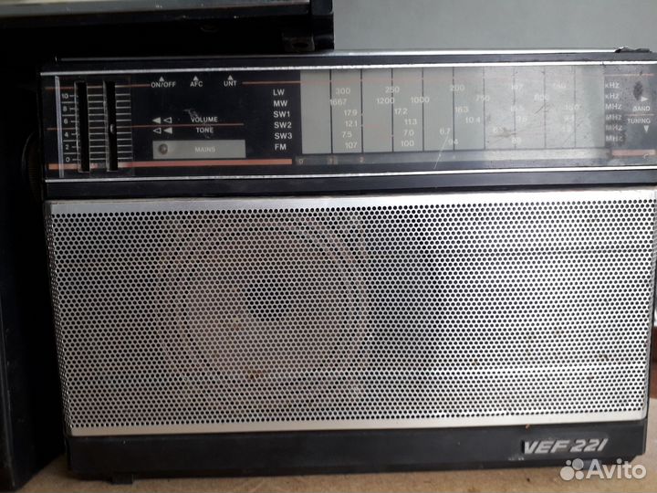 Радиоприемники СССР завода вэф