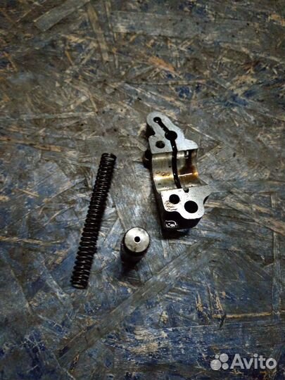 Натяжитель цепи грм Nissan Qashqai j10 2.0 MR20