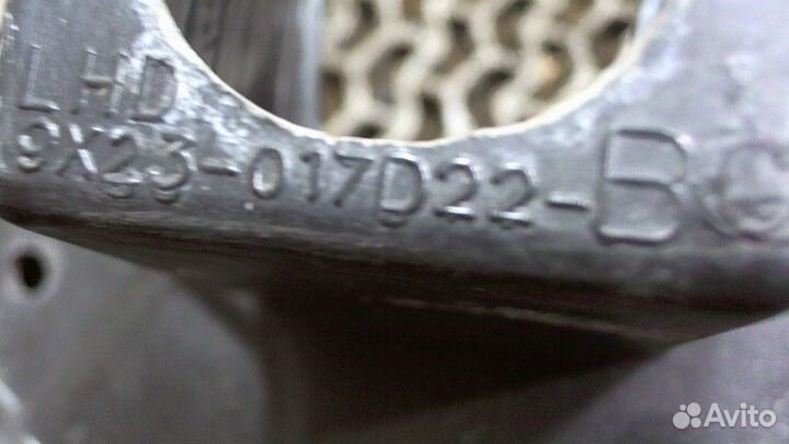 Обшивка моторного отсека Jaguar XF 2007–2012, 2009