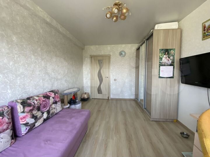 4-к. квартира, 68 м², 9/9 эт.