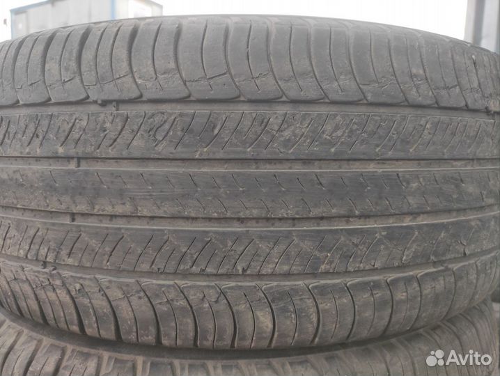 Michelin Latitude Tour HP 235/55 R17 82H