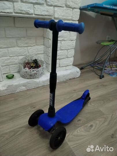 Самокат детский трехколесный