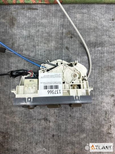 Блок управления климат-контролем toyota corolla SP