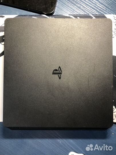 Sony playstation 4 slim