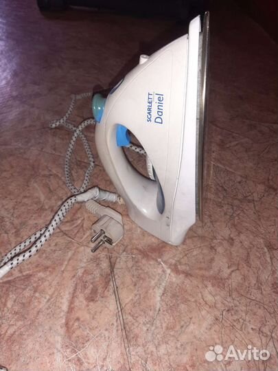 Утюг scarlett