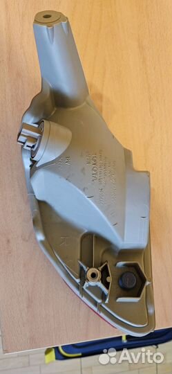 Фара противотуманная задняя Lexus RX270 RX350