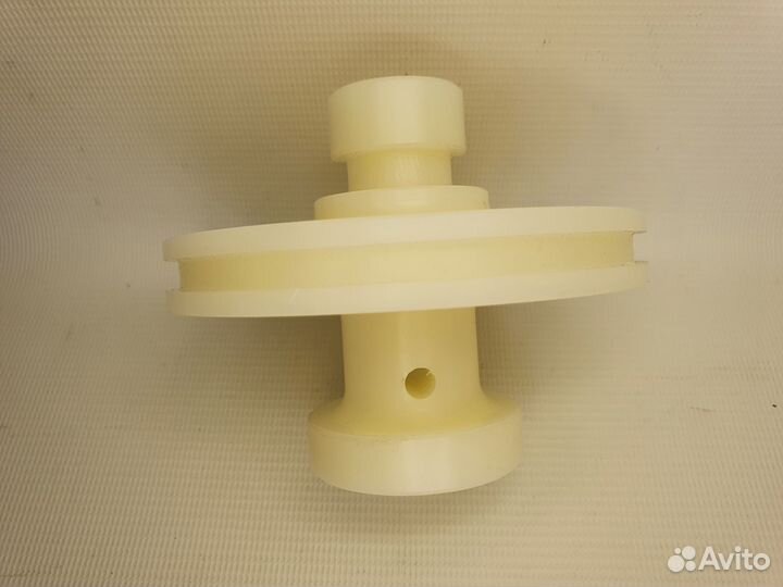 Приспособление для фиксации цепи двигателя авто