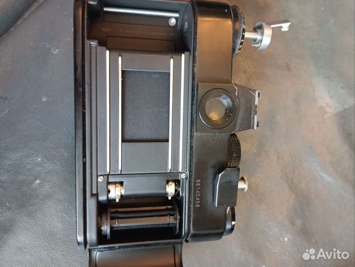 Пленочный фотоаппарат зенит11