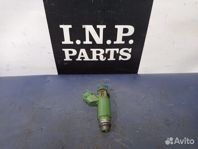 Топливная форсунка Jaguar Xf AJ30