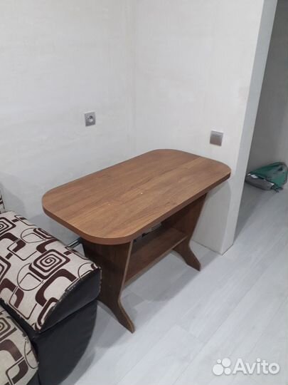 Кухонный стол бу