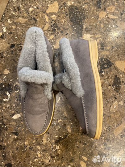 Loro piana open walk