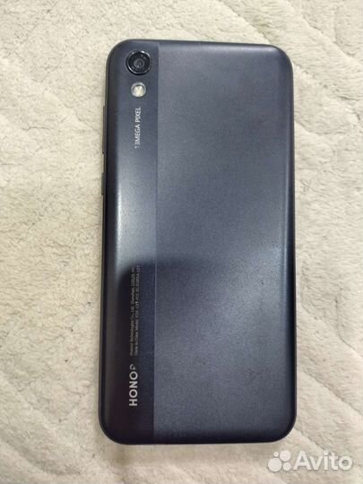 Телефон Honor 8s