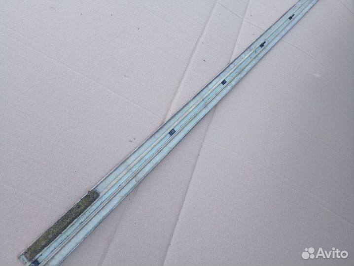 Стыковочная планка потолка VW Т4 фургон