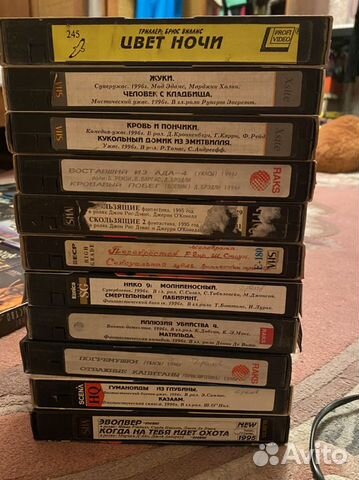 Видеокассеты vhs из 90х (нелицензионные)
