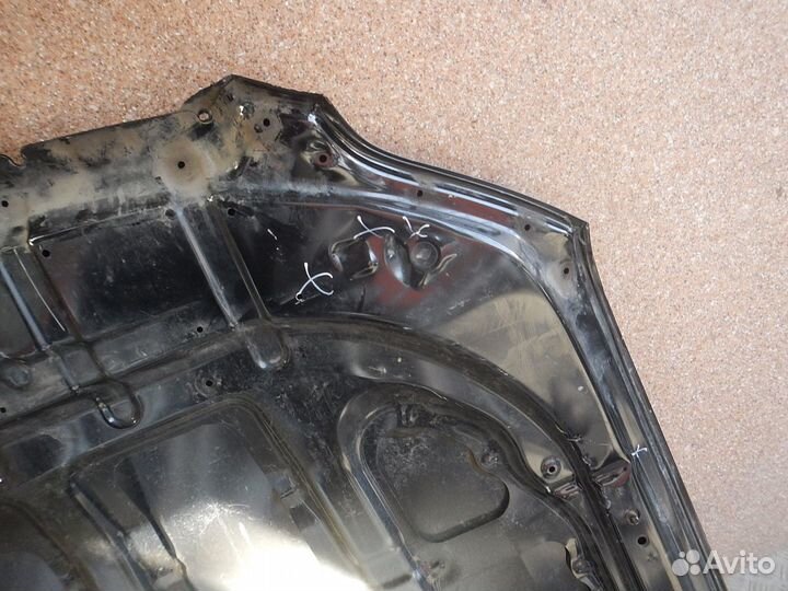 Капот Toyota Land Cruiser Prado