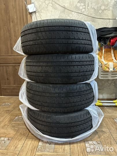 Bridgestone Dueler H/L Alenza 275/55 R20 111S