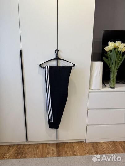 Брюки adidas женские